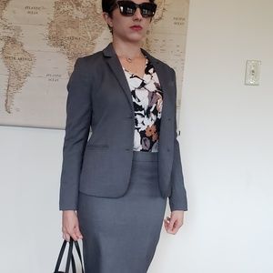 Ann Taylor Size 0P Blazer - Dark Grey